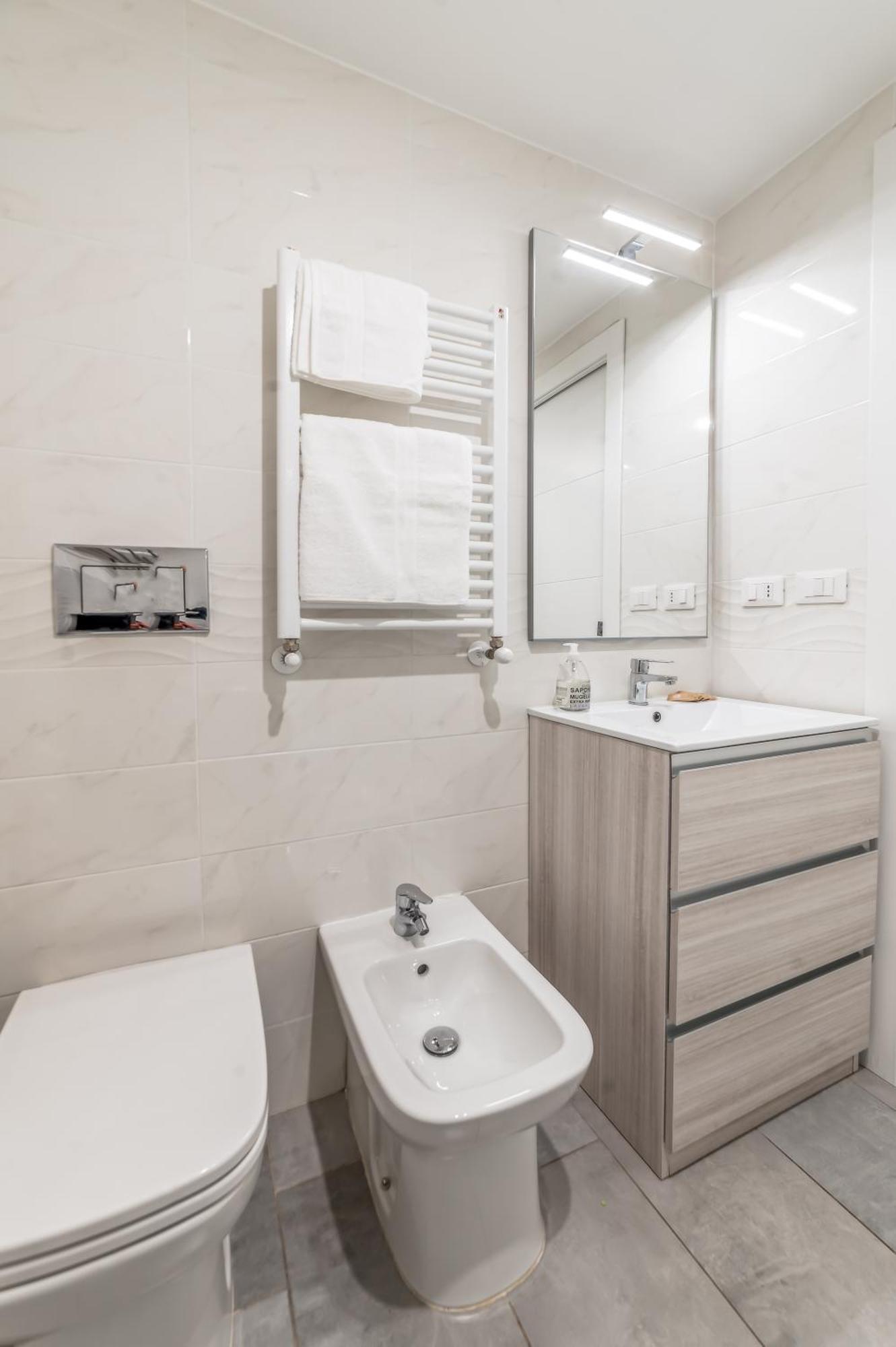 Appartamento Benedetta Flat - Metropigneto & Tram - Free Wi-fi *