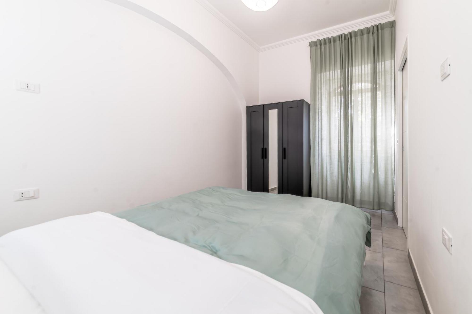 Appartamento Benedetta Flat - Metropigneto & Tram - Free Wi-fi